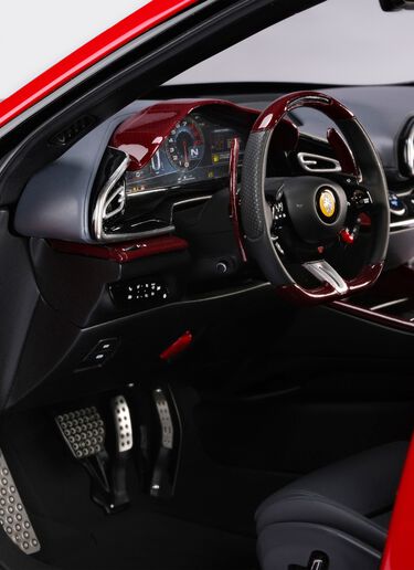 1:8 法拉利 Purosangue 模型 Ferrari 1:8 法拉利 Purosangue 模型 红色 F0890f
