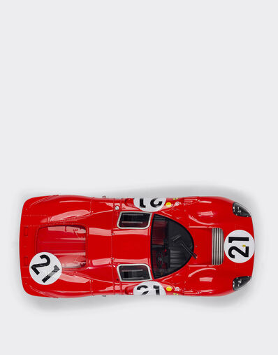 Ferrari 330 P4 model in 1:18 scale Ferrari Ferrari 330 P4 model in 1:18 scale Red L7588f