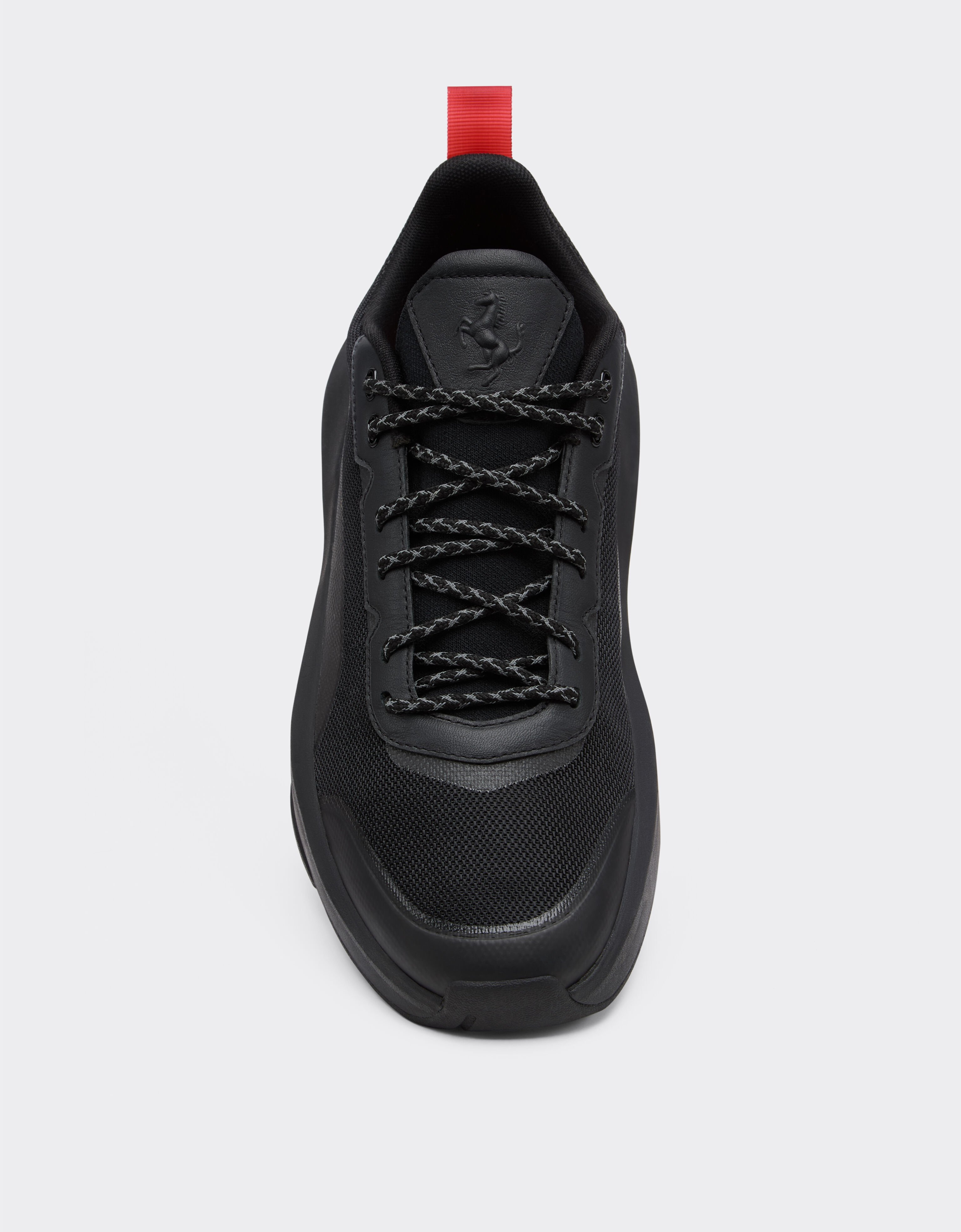 Puma 呈现法拉利车队 Nitro S 运动鞋 Ferrari Puma 呈现法拉利车队 Nitro S 运动鞋 黑色 LA00Yf