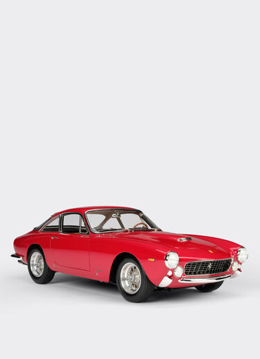 Ferrari 250 GT SWB Lusso model in 1:8 scale Ferrari Ferrari 250 GT SWB Lusso model in 1:8 scale 多色 L6330f