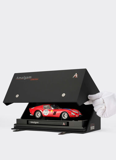 Ferrari 250 GTO 1962 Le Mans model in 1:18 scale Ferrari Ferrari 250 GTO 1962 Le Mans model in 1:18 scale Red L9866f