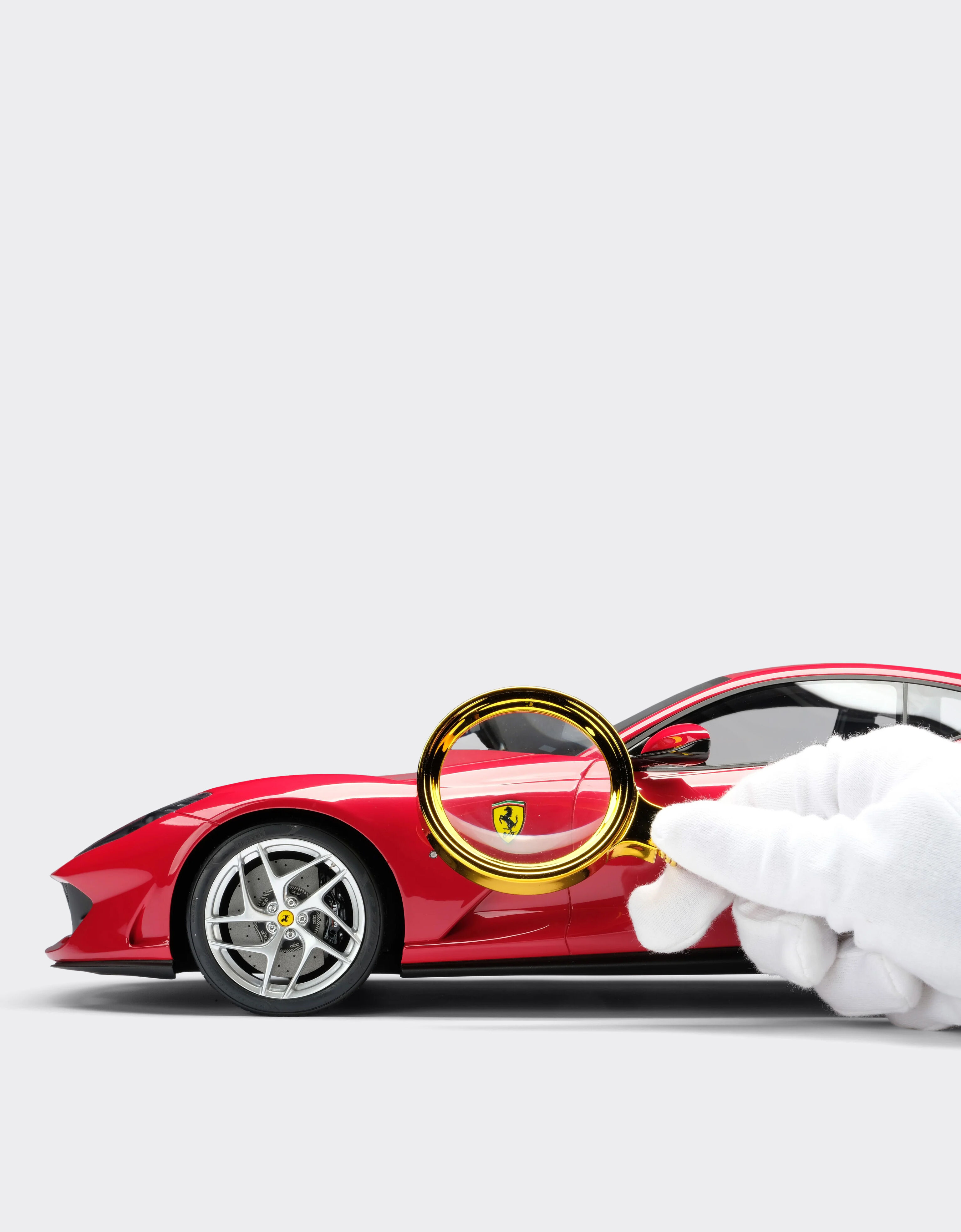 Ferrari 法拉利 812 Superfast 1:12 模型车 红色 F0071f