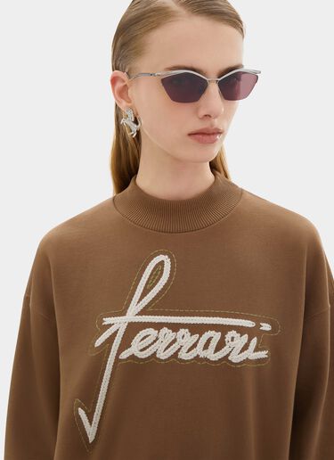 Sweat-shirt à col rond en coton avec broderie Ferrari Sweat-shirt à col rond en coton avec broderie Caffè CJWSW0021JCO0046f