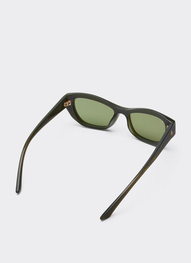 Ferrari Ferrari sunglasses in  green striped acetate  with solid green lenses Verde Abetone LA0L5f