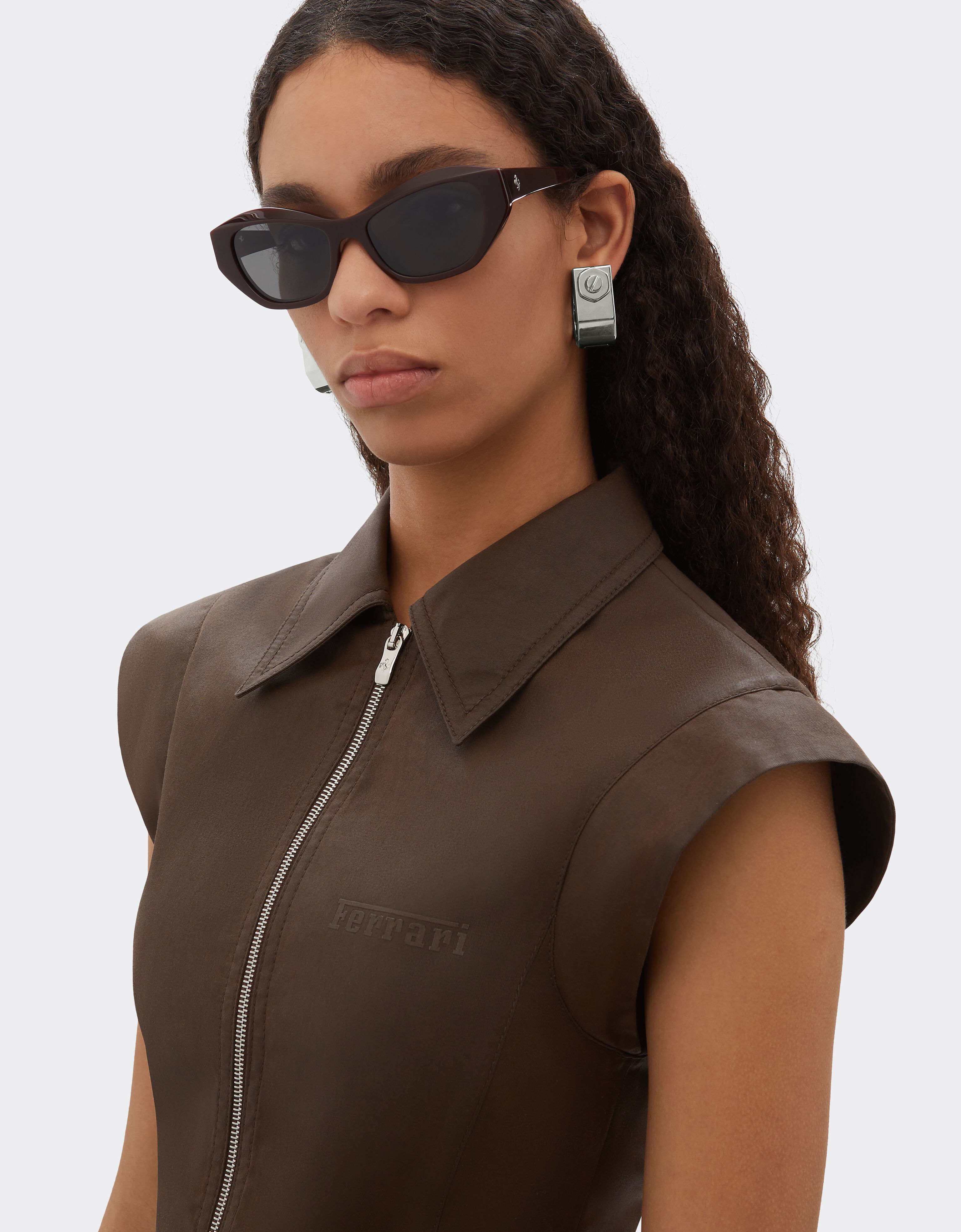 Ferrari Ferrari sunglasses in red stripedacetate with black polarized lenses Rosso Scuro LA0L4f