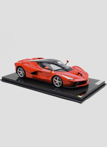 LaFerrari model in 1:8 scale Ferrari LaFerrari model in 1:8 scale Red L2993f