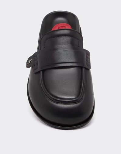 Ferrari 饰金属跃马徽标皮革穆勒鞋 Black CSMML0001XL00018f