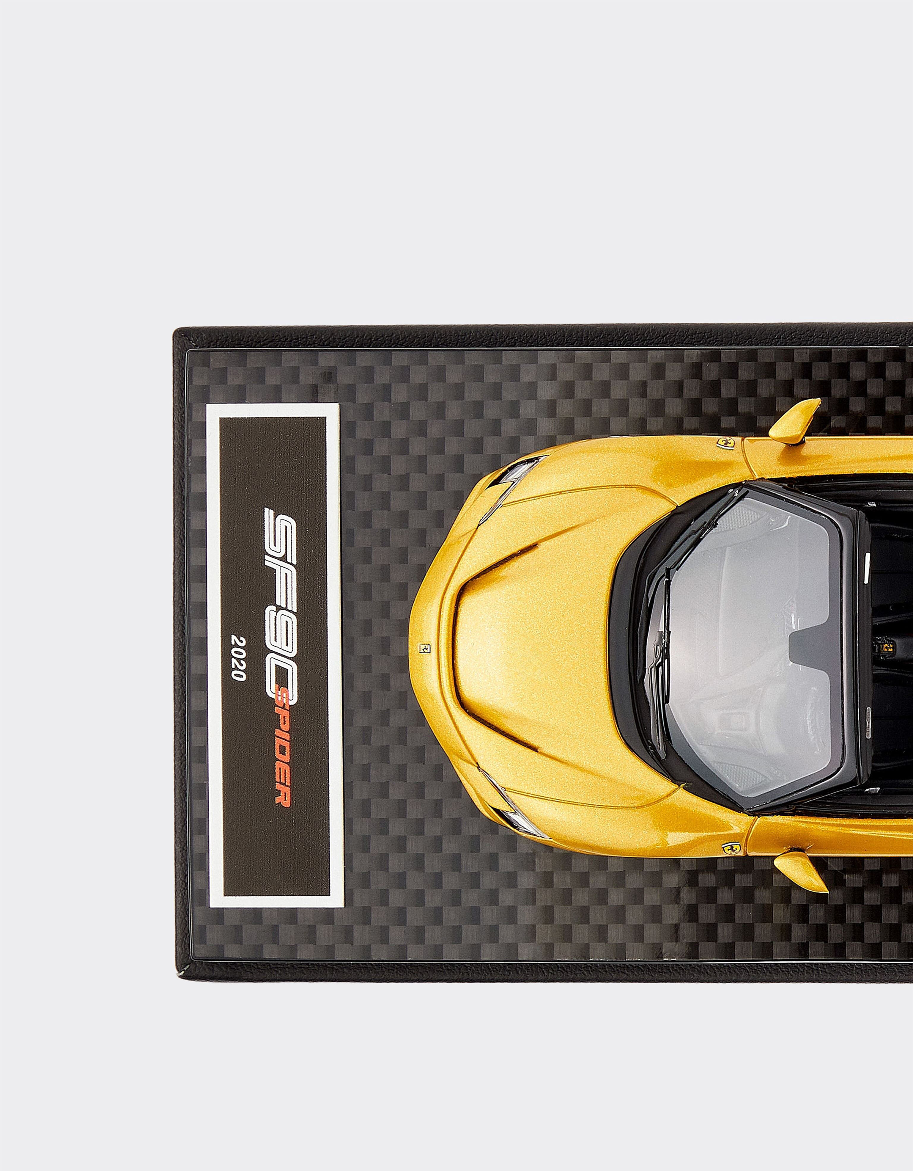 Ferrari Ferrari SF90 Spider model in 1:43 scale 黄色 47294f