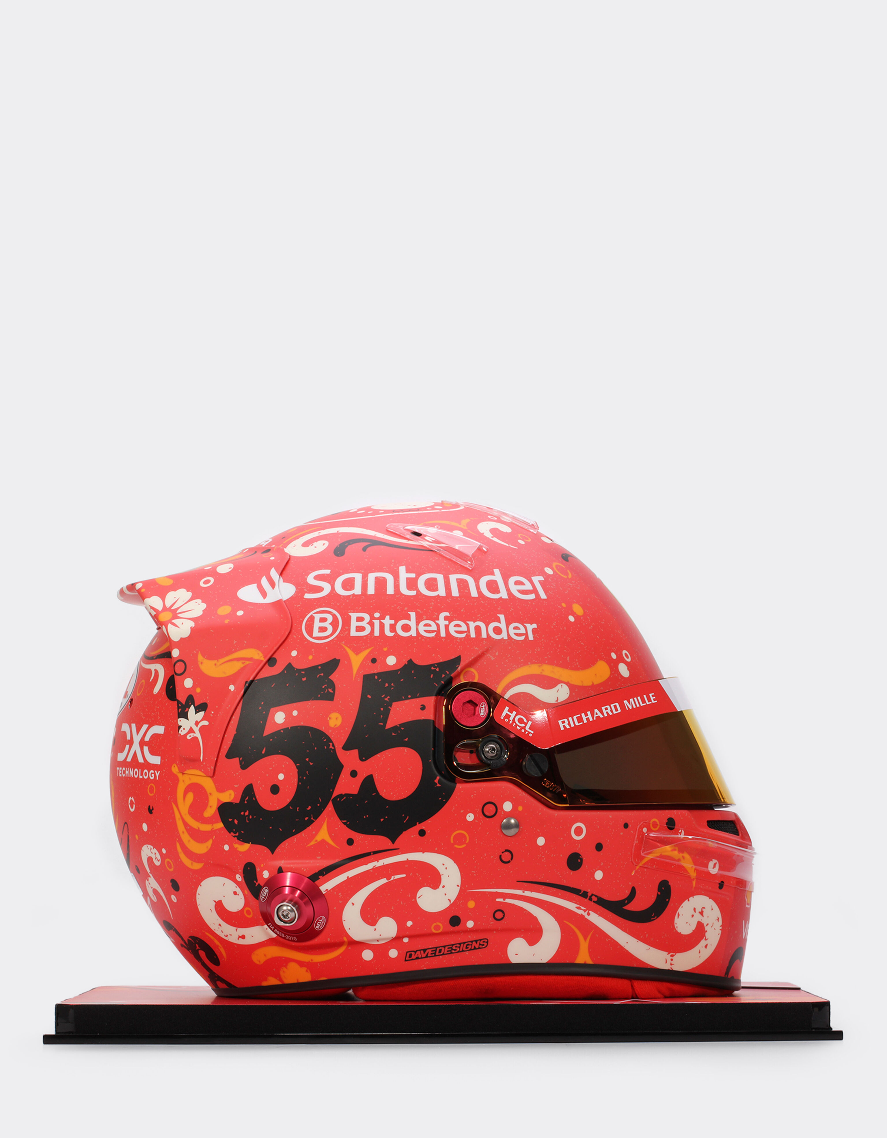 Ferrari 1:1比例 Carlos Sainz 亲笔签名墨西哥2024特别版头盔 赛车红 LA00If