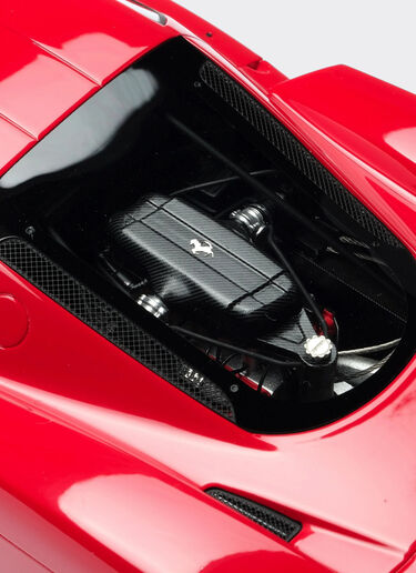 Ferrari Enzo model in 1:18 scale Ferrari Ferrari Enzo model in 1:18 scale 红色 L7814f